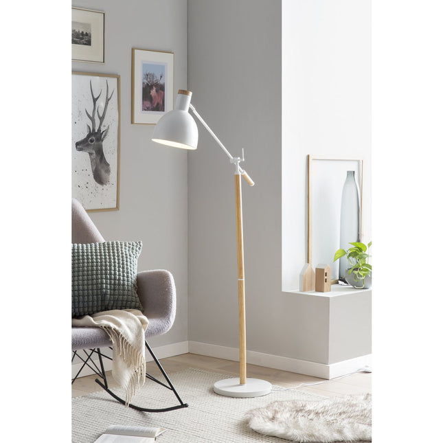 Floor lamp adjustable